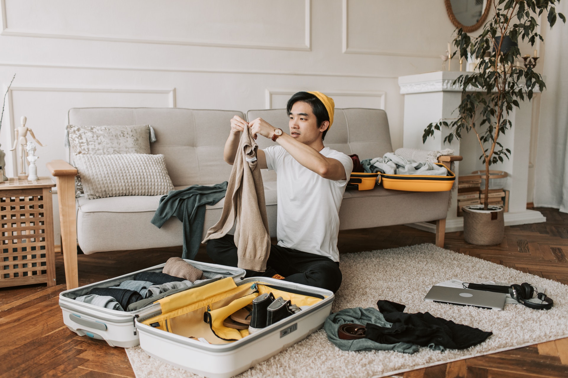 Packing Suggestions for the Minimalist Traveler