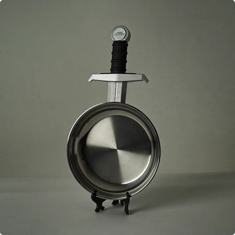Eggscalibur™ 24 — Sword Frying Pan