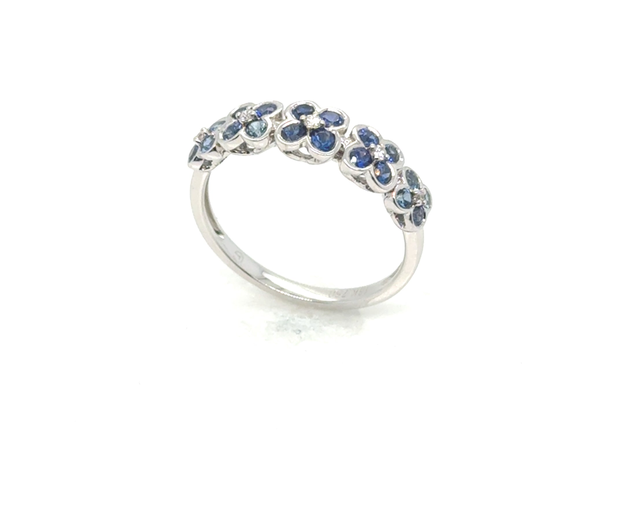 18kt White Gold Ring With Blue Flower Sapphires., image 8 of 10