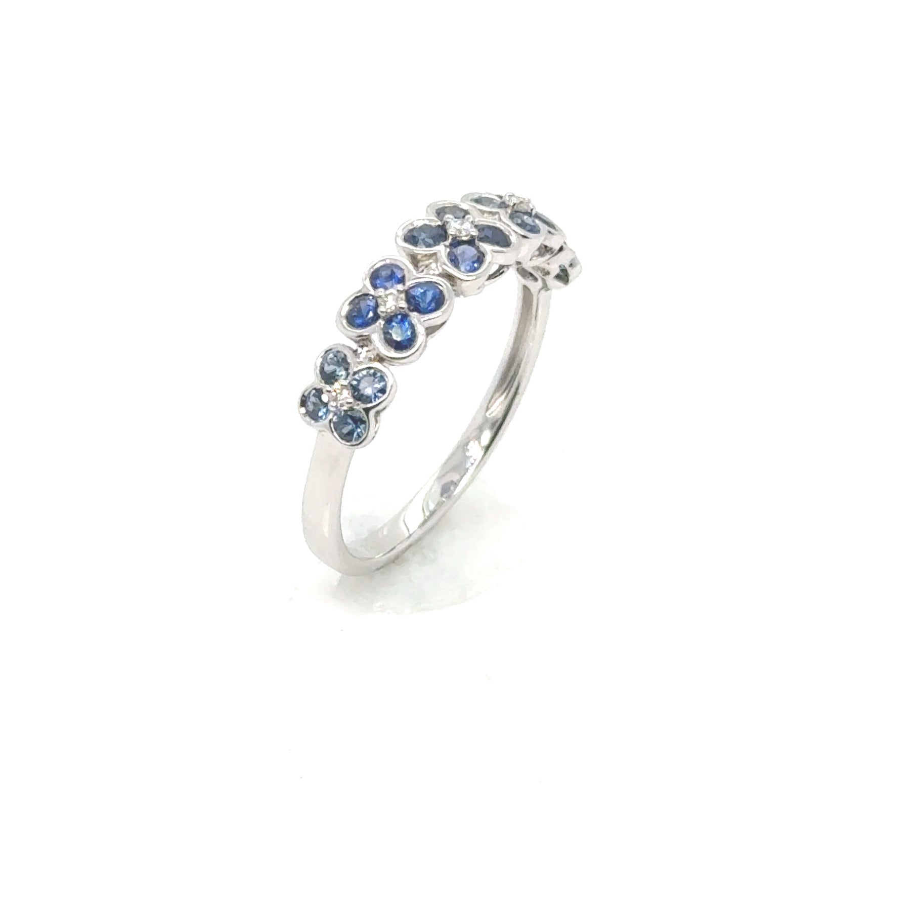 18kt White Gold Ring With Blue Flower Sapphires., image 9 of 10