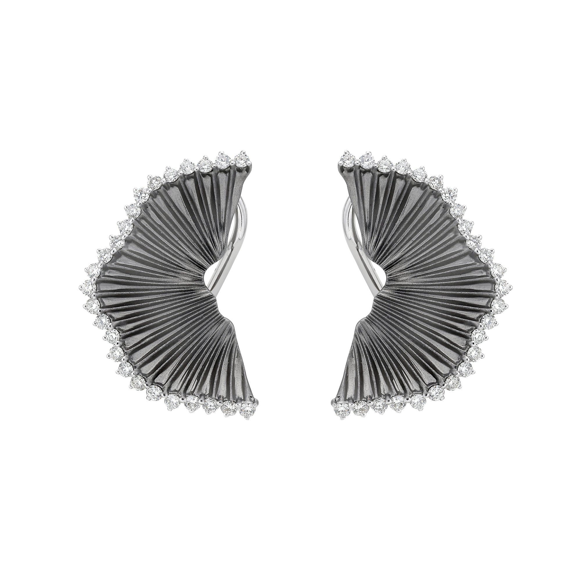 Sable Noir Birta Earrings, image 1 of 3