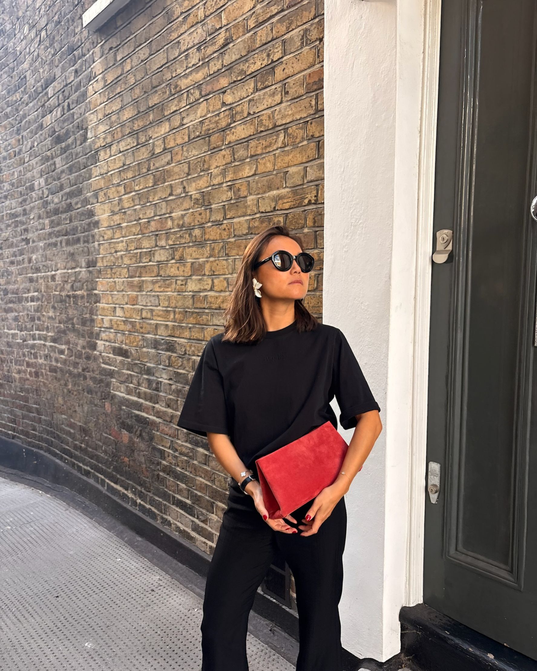 Luna Clutch Scarlet Red - alternate view