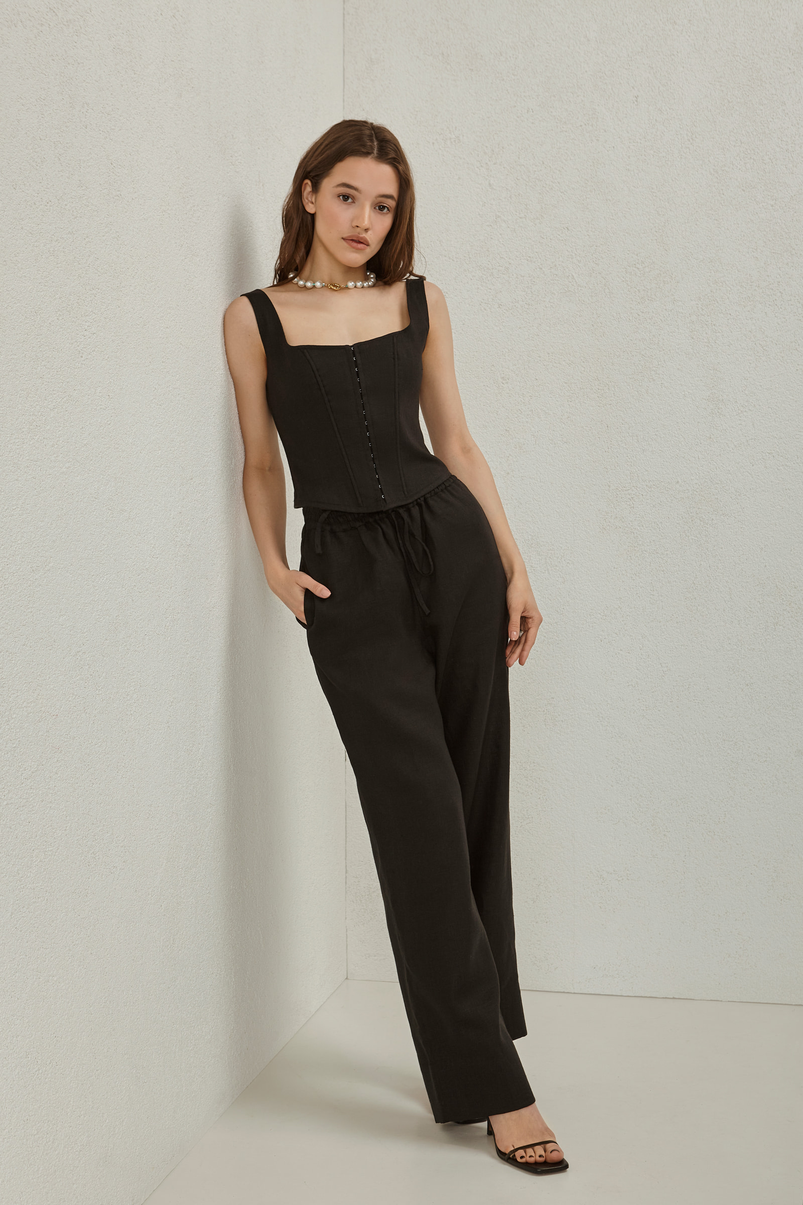 Elastic Waist Linen Trousers Black