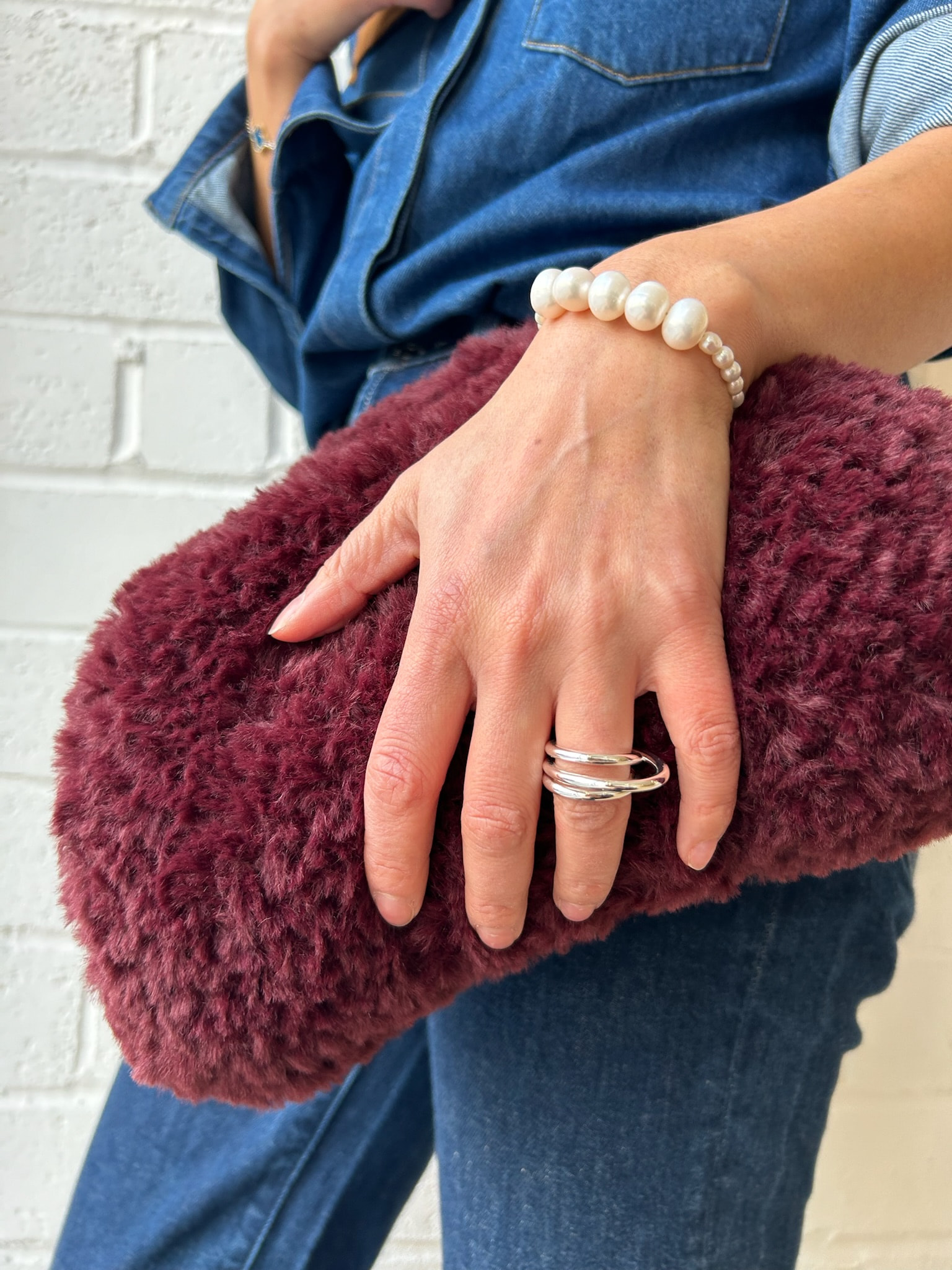 Selen Pearl Bracelet White - alternate view