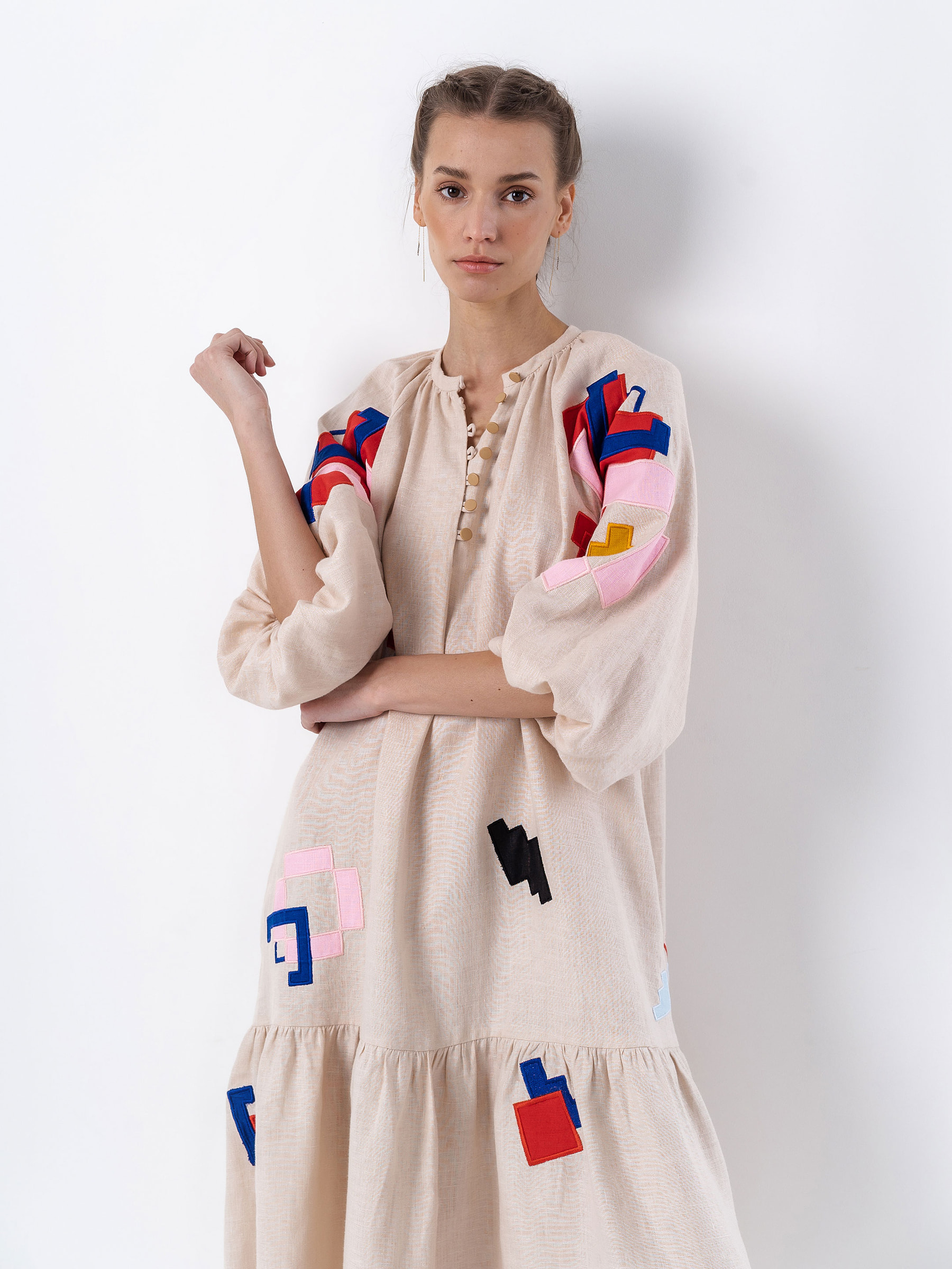 Light Linen Applique Midi Dress 'Eva' - alternate view