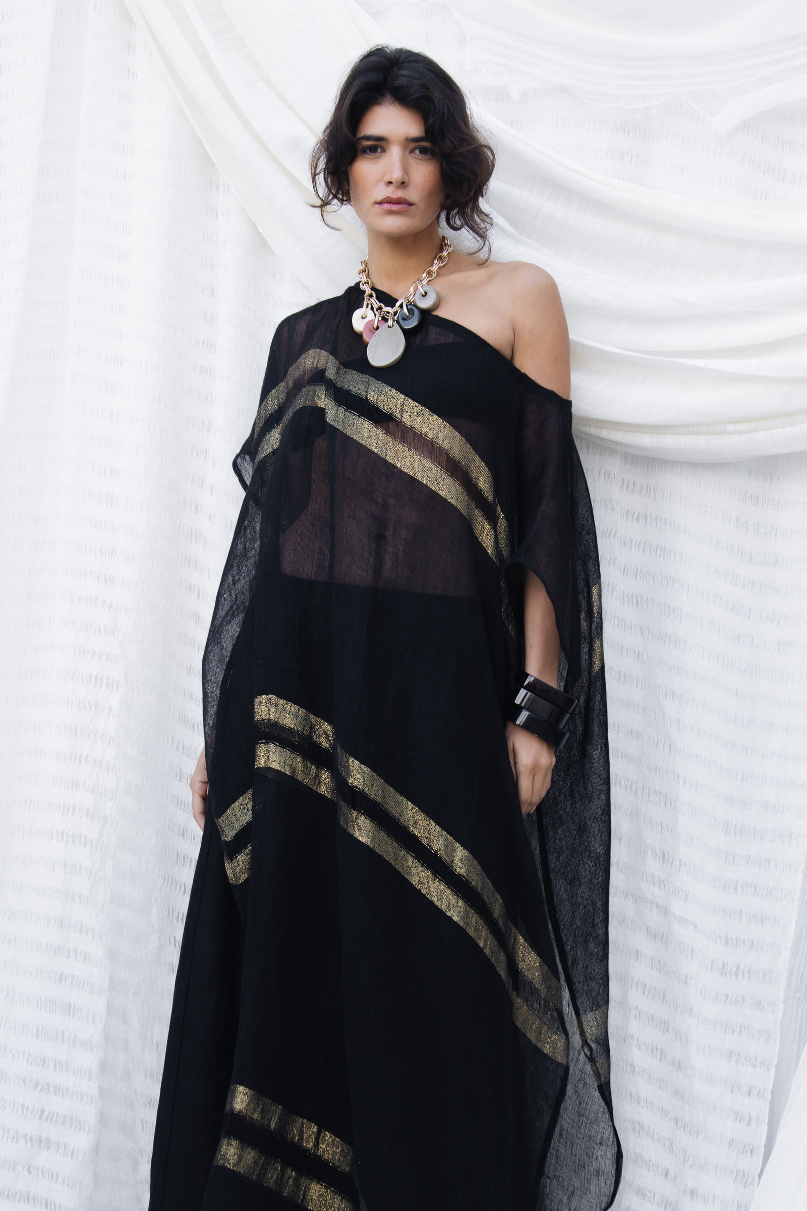 Athena Kaftan Black Black