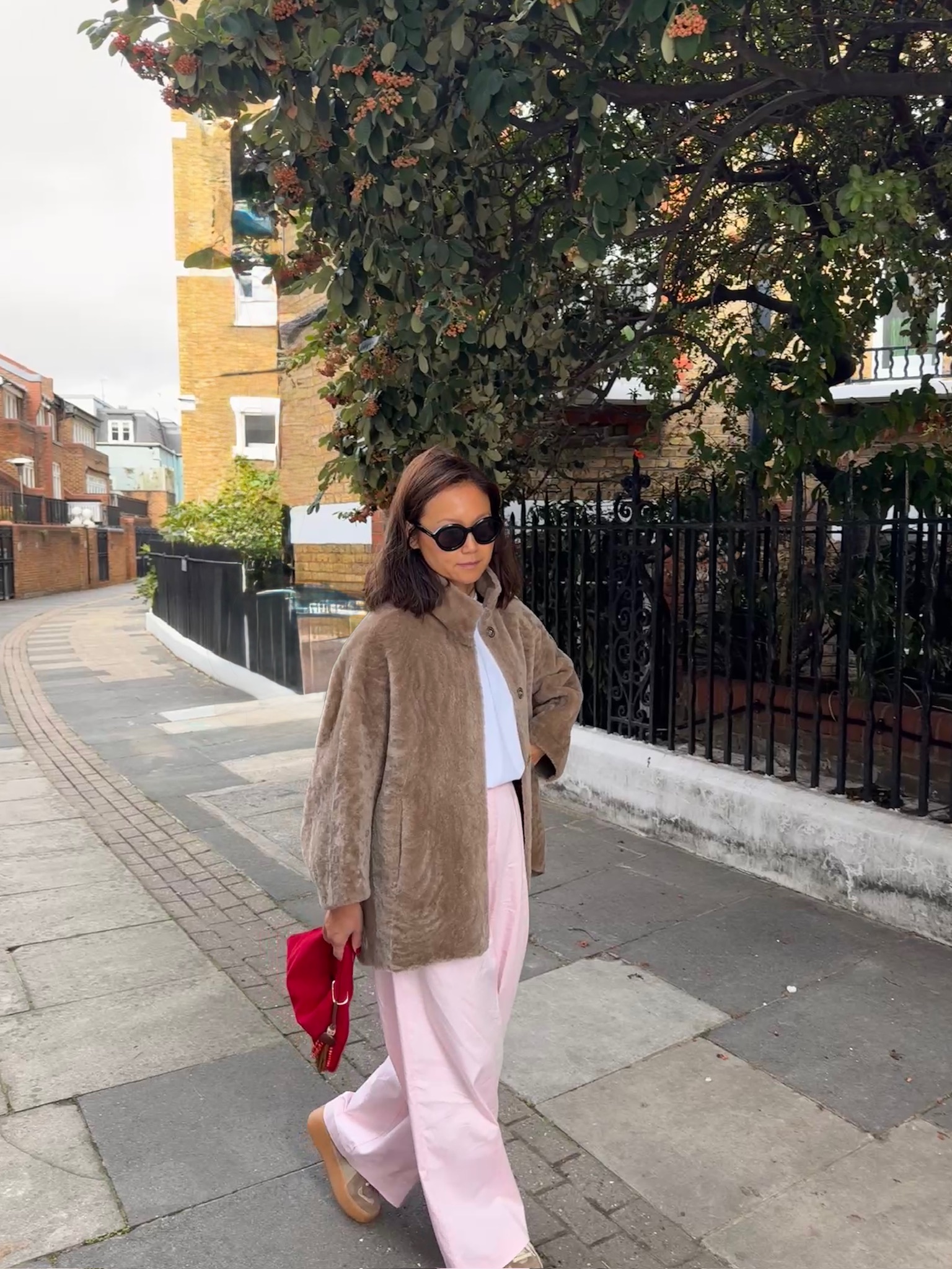 Louise Shearling Jacket Taupe - alternate view