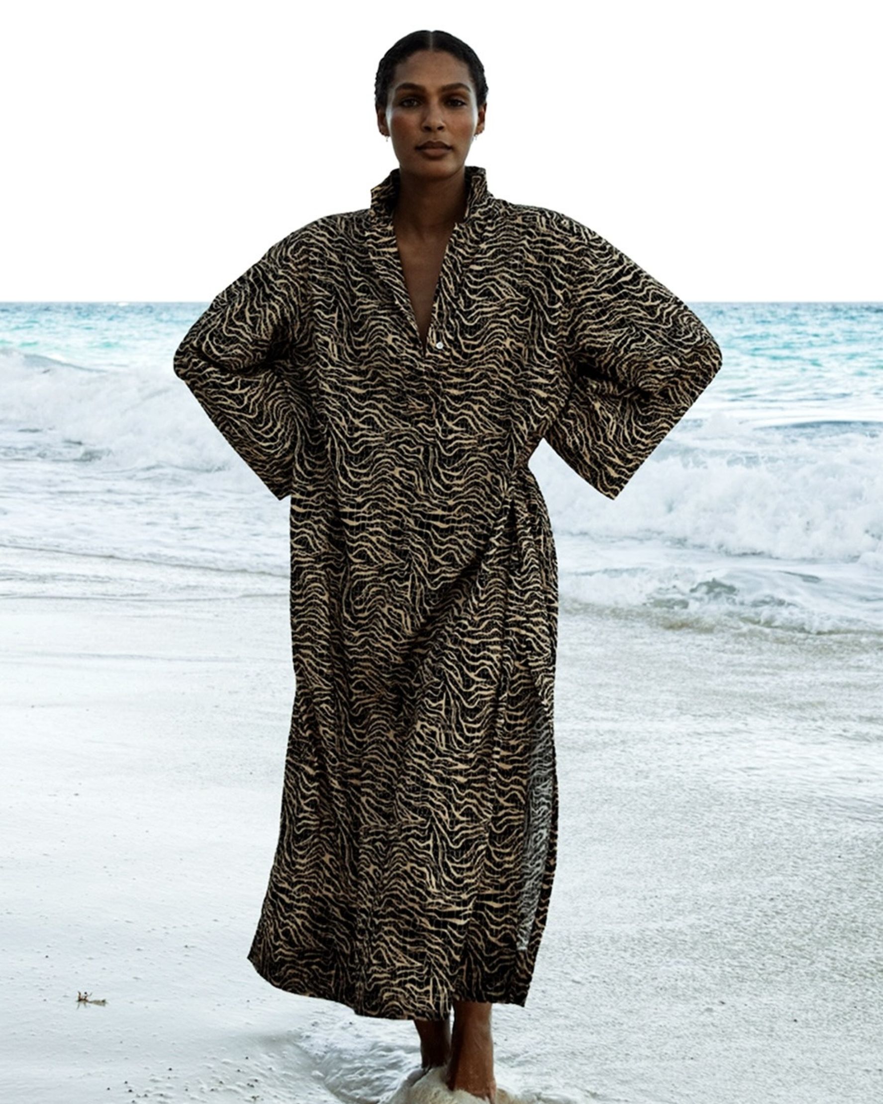 Saint Caftan in Animal Waves