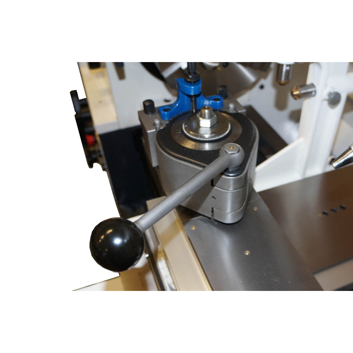 Torno paralelo convencional Optimum OPTIturn TH 5615D - vista 2