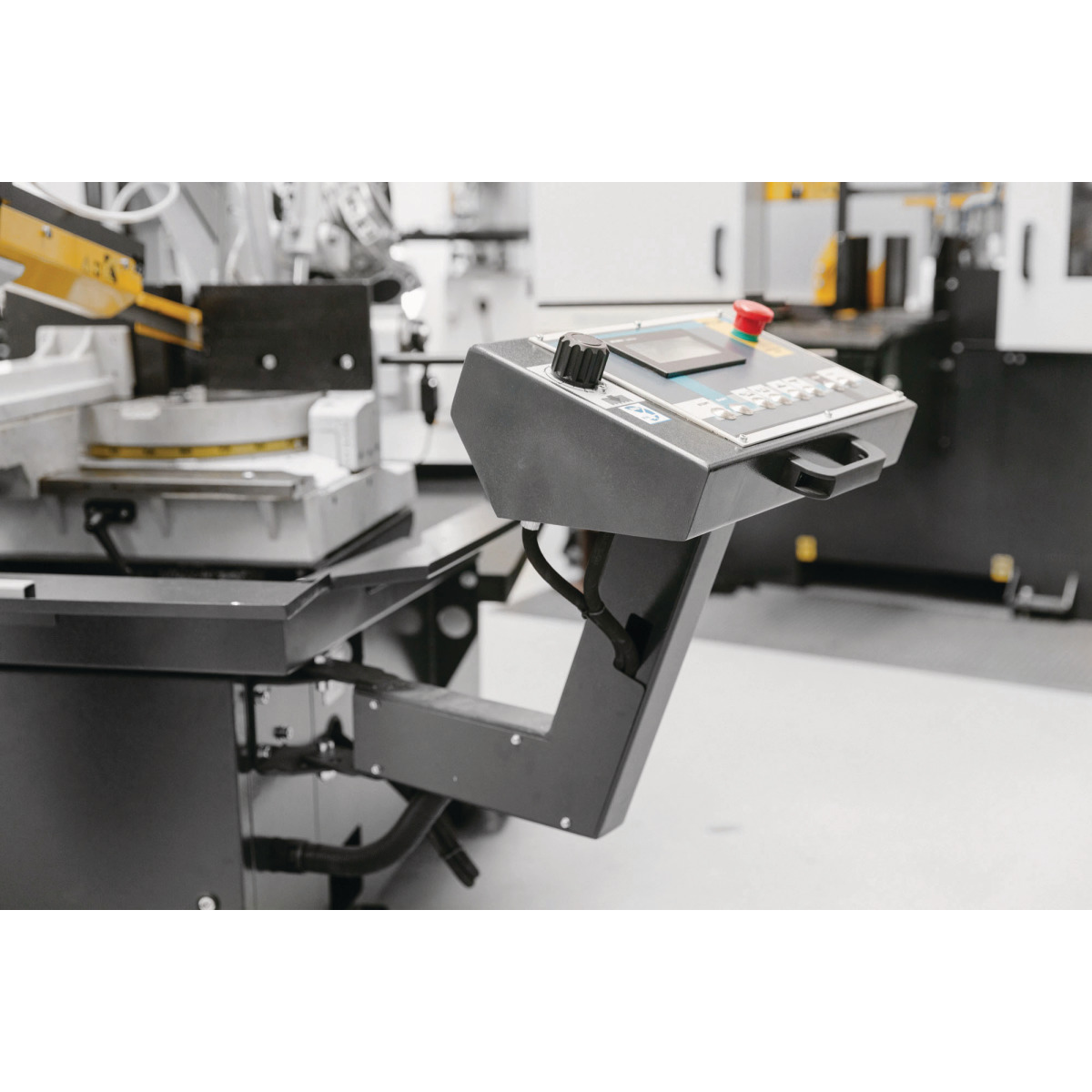Sierra huincha basculante semiautomática para metal Metallkraft BMBS 360 x 500 HA-DG - vista 3