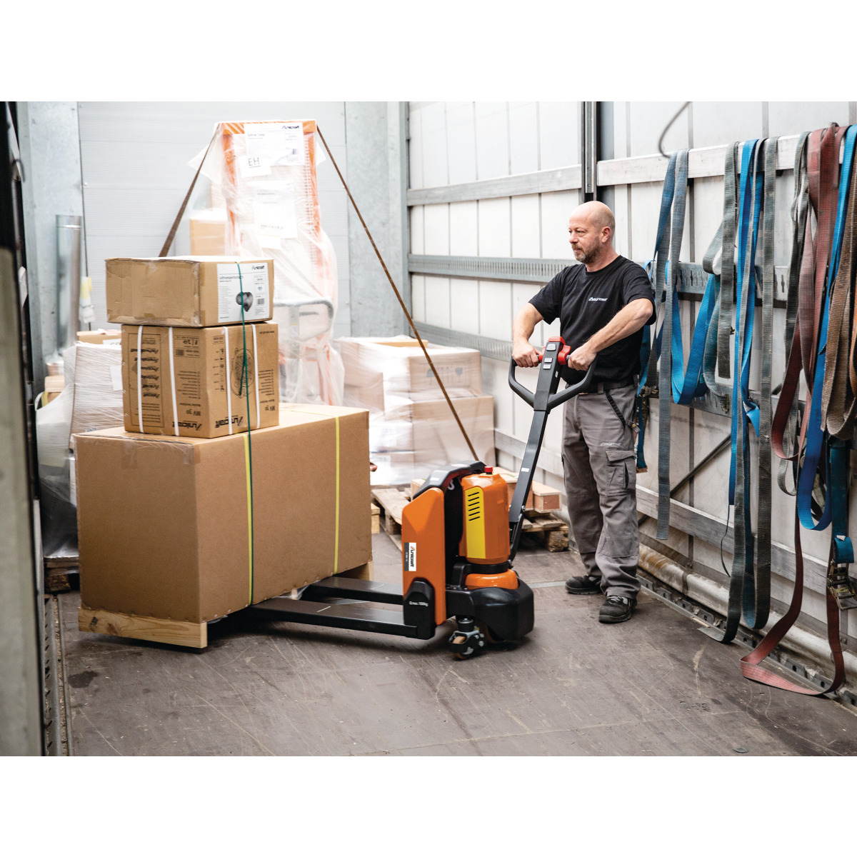 Unicraft EHW 12 eléctrico pallet truck - vista 6