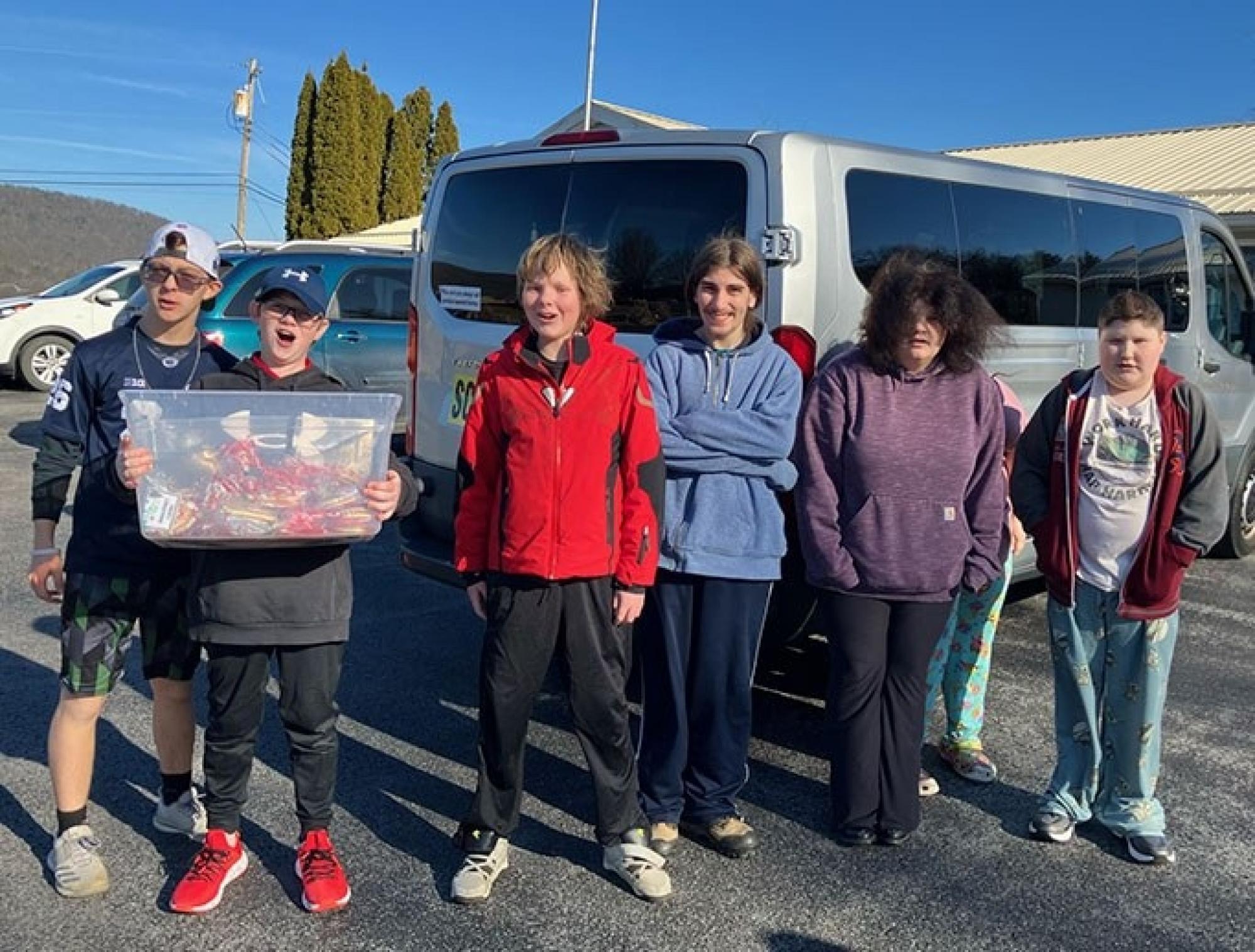 School Students Make Nursing Home Residents’ Holiday Brighter