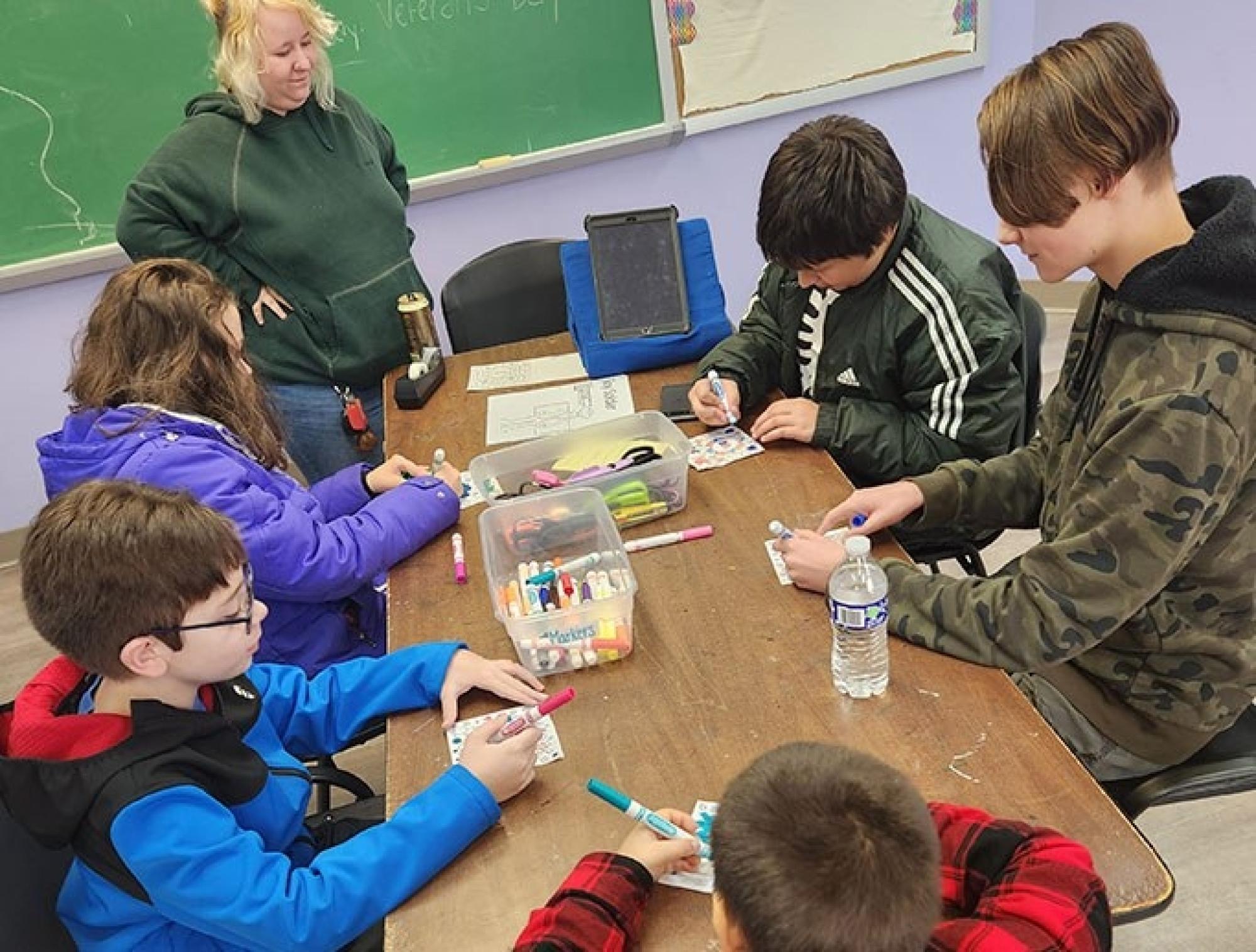 Stepping Stones Members Give Back