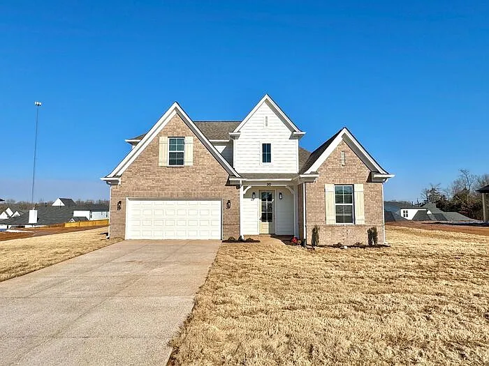 Hughetta Street North, Oakland, TN 38060