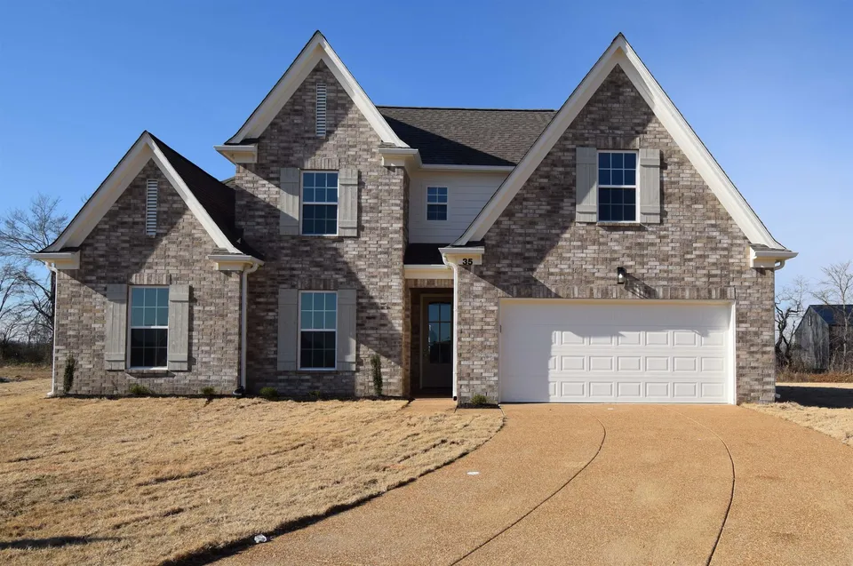Zinnia Cove, 47404, TN 38068