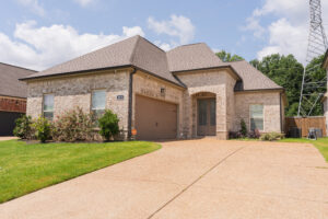 559 Rosalie Woods Drive, , TN 38018