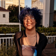 A Dragonesa - Bella Farias