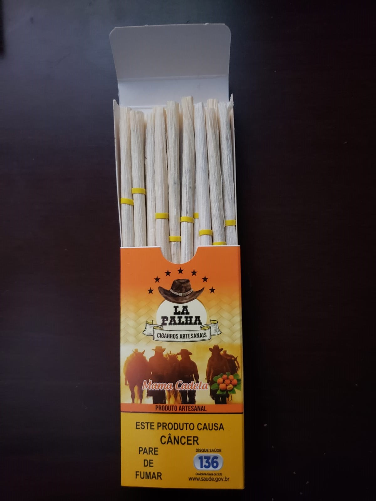 La_Palha_Mama_Cadela.jpeg