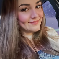 Mary Guzmán Official
