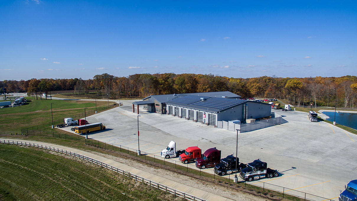 Truck Centers, Inc. in Effingham, Illinois Opens 35,000 SquareFoot…