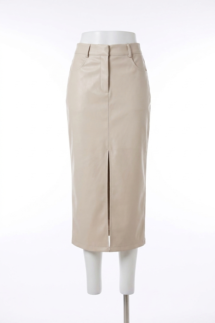 Astr Karolyna Skirt Ecru