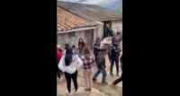 Noticia: Un hombre asesinó a sus dos hijos y luego se suicidó Un hombre asesinó a sus dos hijos y luego se suicidó