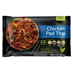 Club Chicken Pad Thai