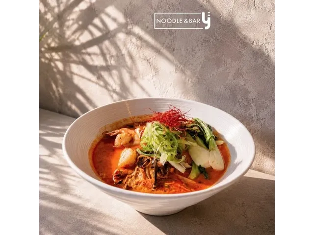 Y Noodle & Bar
