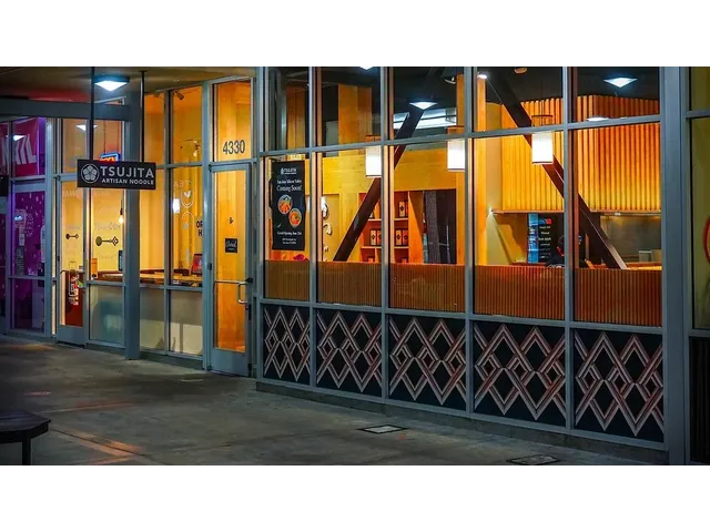 Tsujita Artisan Noodle - San Jose