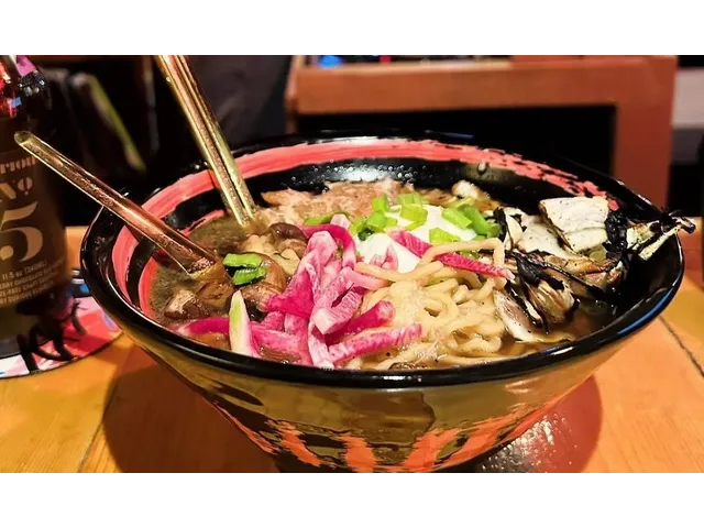 Remix Audio Bar (Coffee House & Ramen)