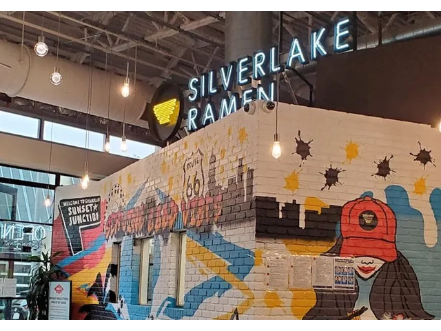 Silverlake Ramen - Oxnard