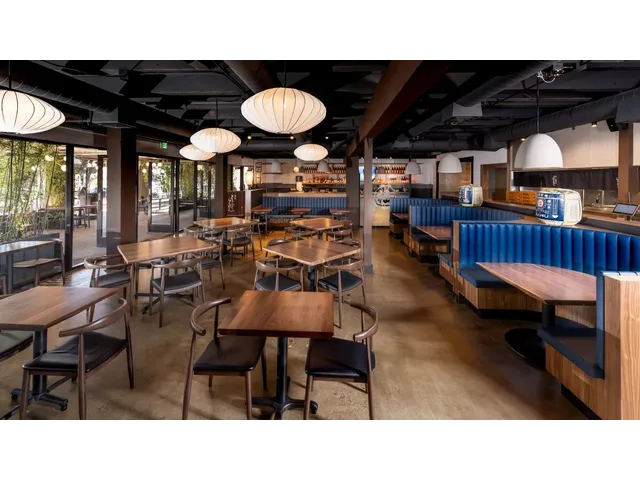 Marufuku Ramen - Campbell Pruneyard Shopping Center