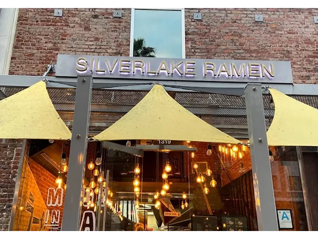 Silverlake Ramen - Santa Monica