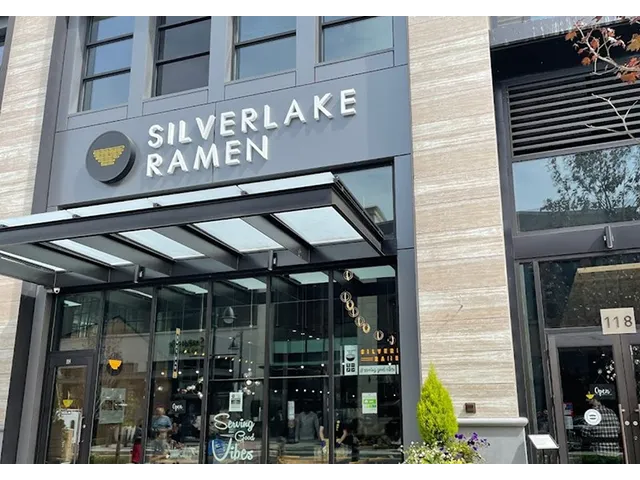 Silverlake Ramen - Village at Totem Lake (Kirkland)