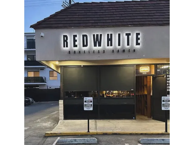 RedWhite Boneless Ramen - Studio City