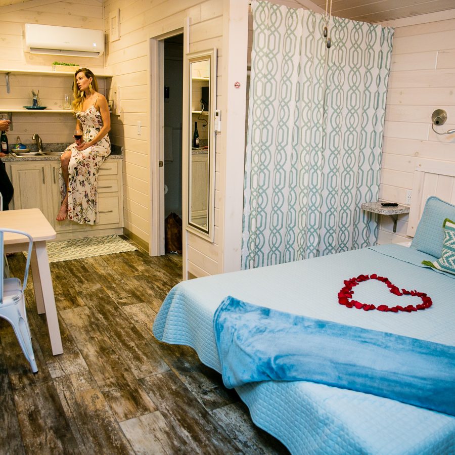 Sweetheart Getaway at Long Cove Resort