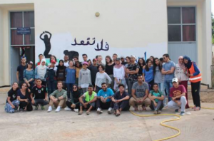 Big group of NSLI-Y students in Morocco