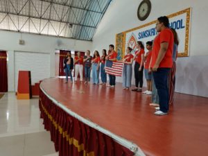 NSLI-Y Students Perform the National Anthem