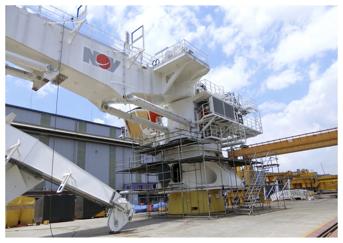 272-150t-knuckle-boom-crane_1