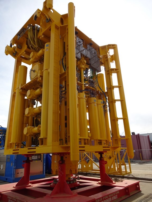 542-bop-stack-5-cavity-15-000-psi_3