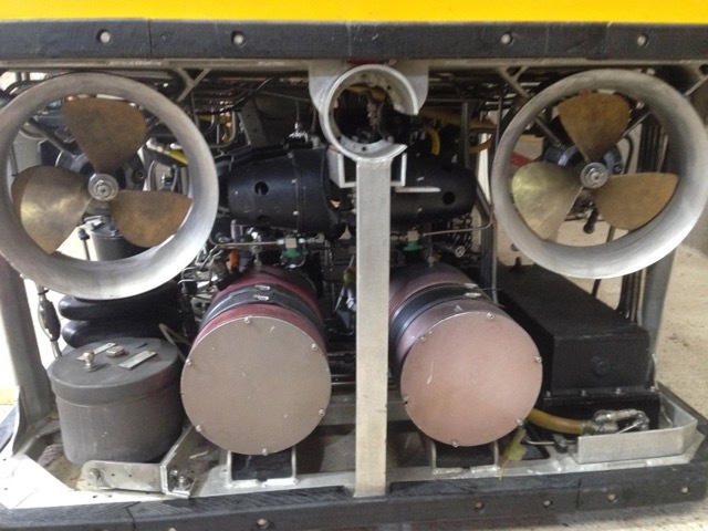 840-oceaneering-magnum-rov_4