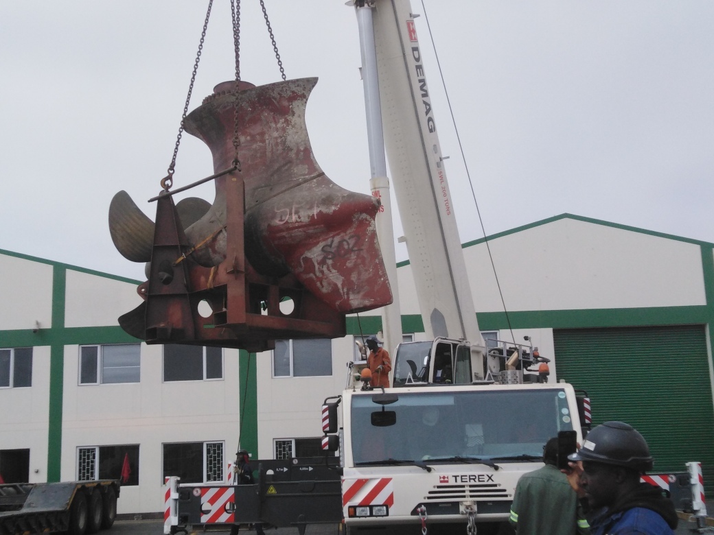 1230-rolls-royce-azp-120-thrusters_7