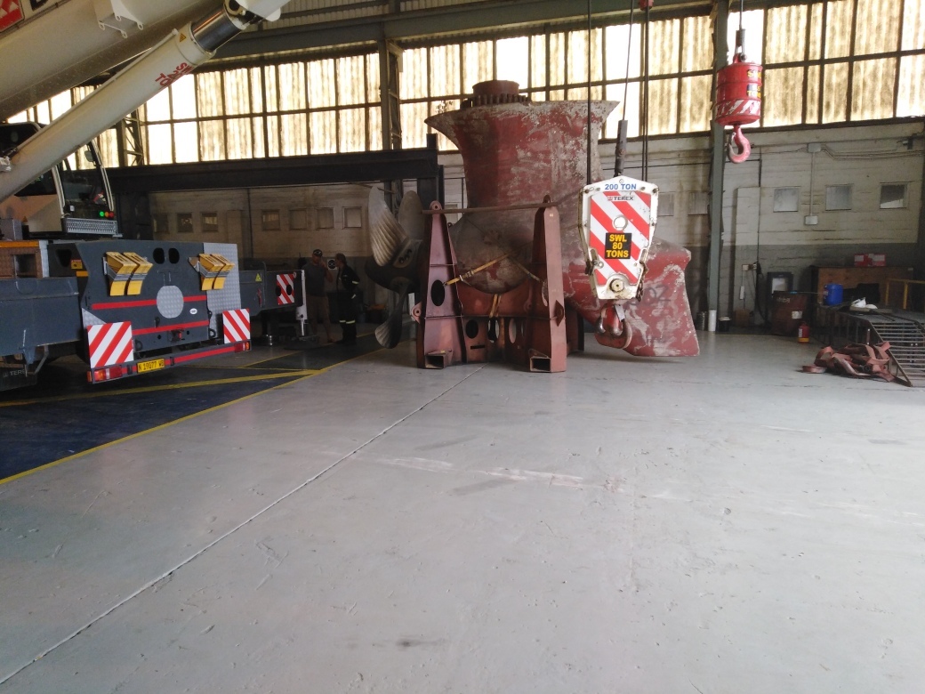 1230-rolls-royce-azp-120-thrusters_12