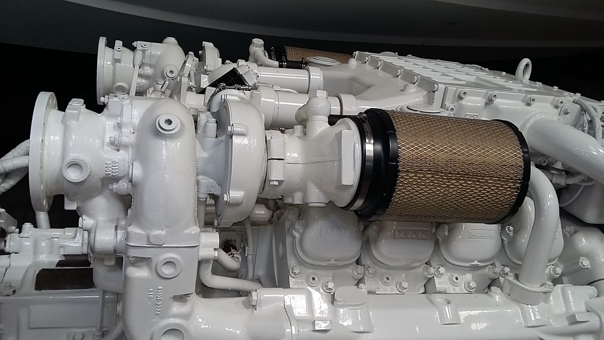 1451-man-d2848-le403-marine-engine_5