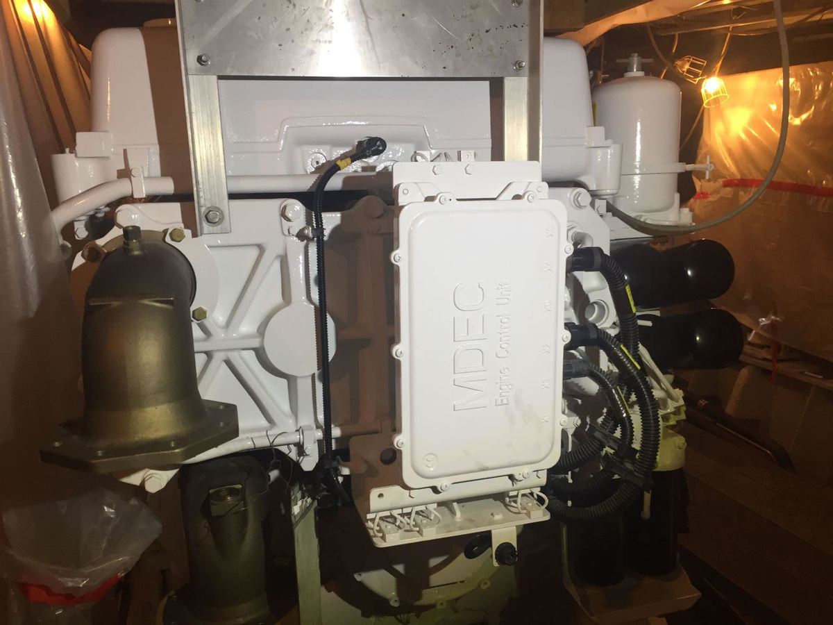 1620-mtu-16v4000m90-marine-engine-new-gearbox-for-sale_9
