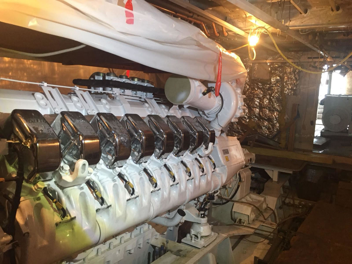 1620-mtu-16v4000m90-marine-engine-new-gearbox-for-sale_4