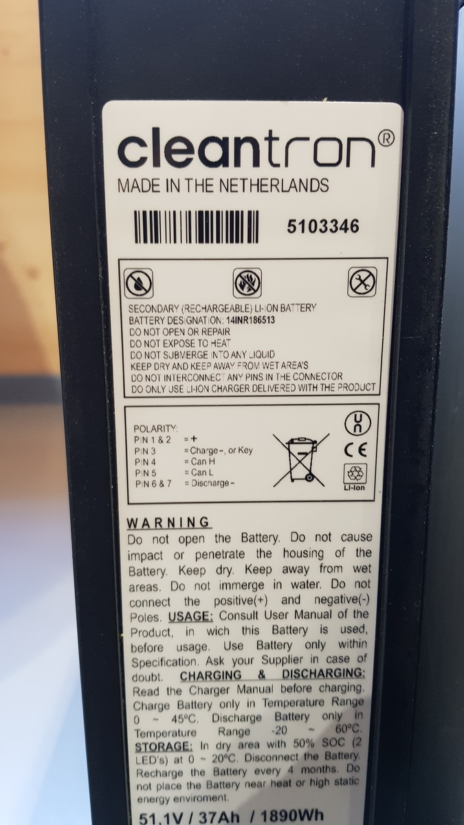 1763-set-of-nmc-batteries_2