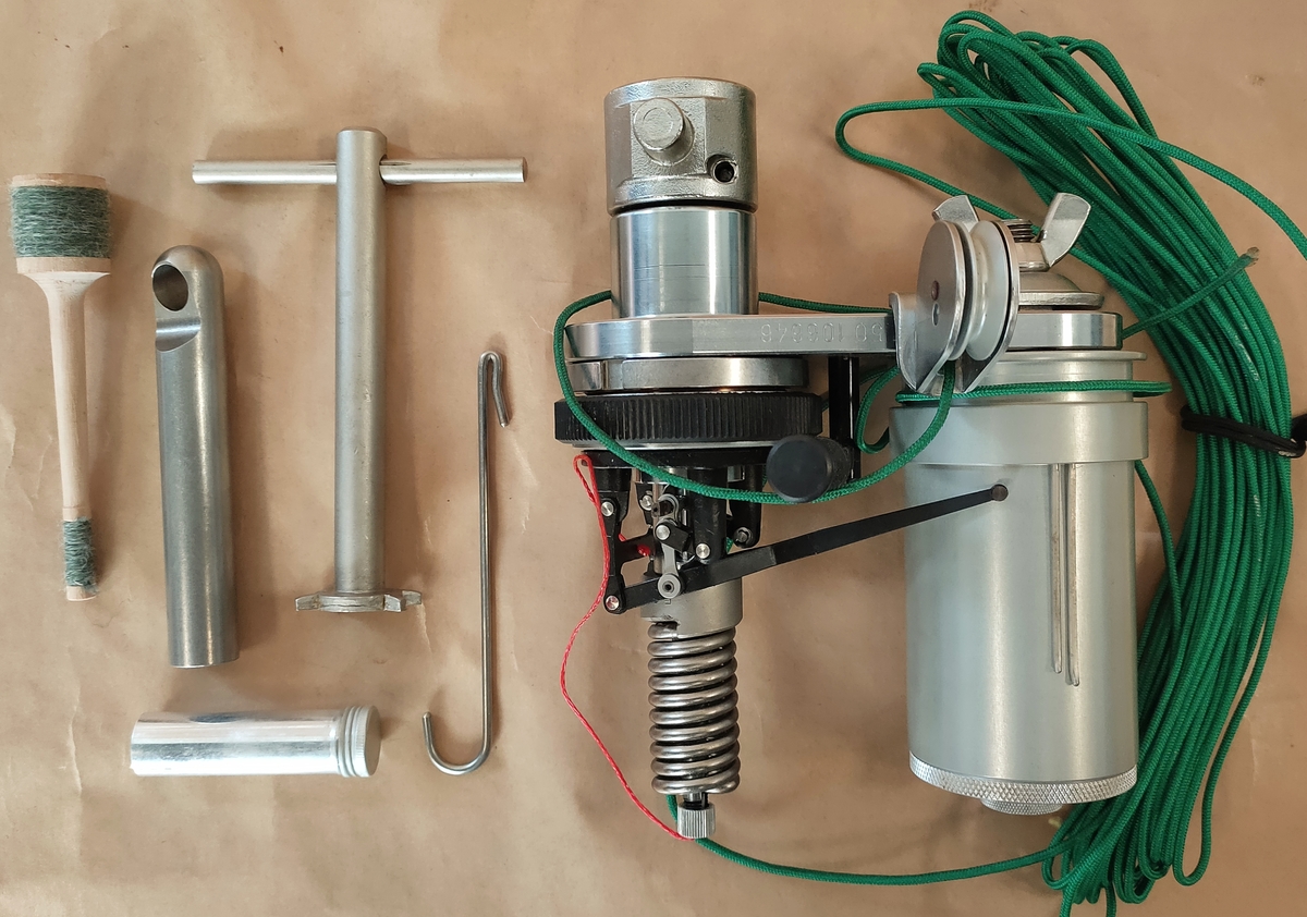 2460-leutert-engine-indicator_1