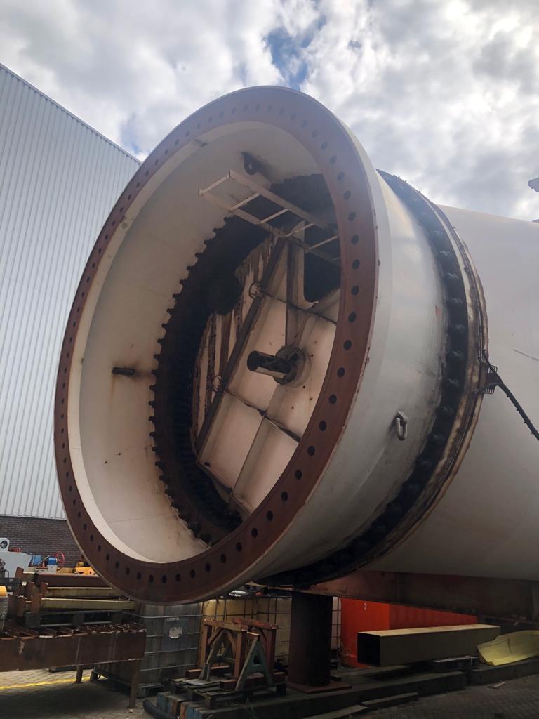 2469-26t-huisman-offshore-crane_8