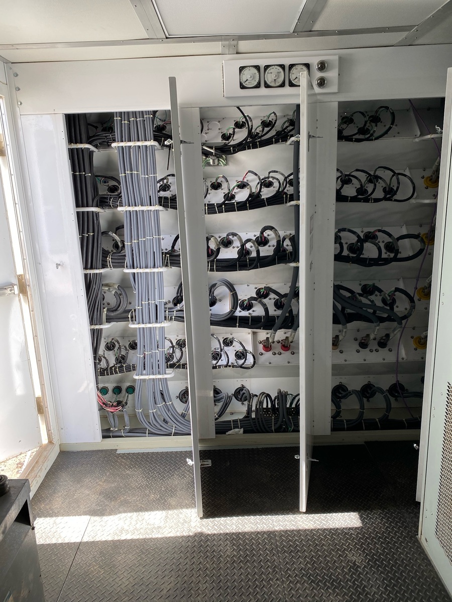 2644-national-oilwell-varco-scr-house-4-x-4_6